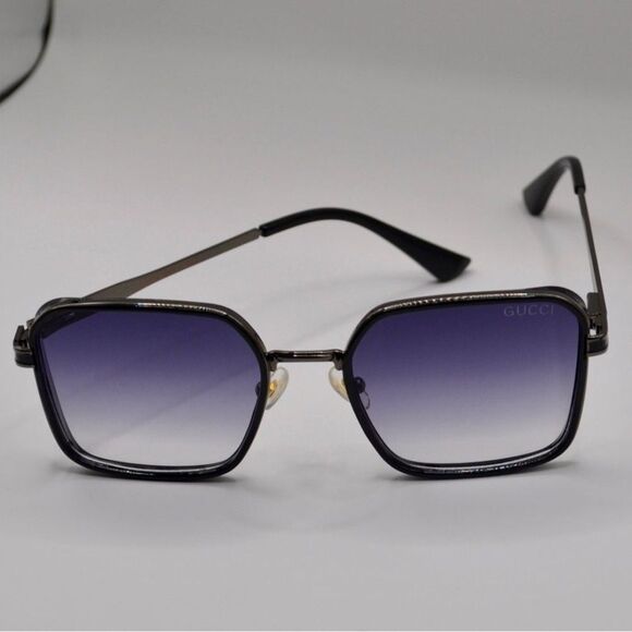 Gucci Women’s Sunglasses | Silver & Black | Purple Gray Gradient | 56-16-145 main image 4